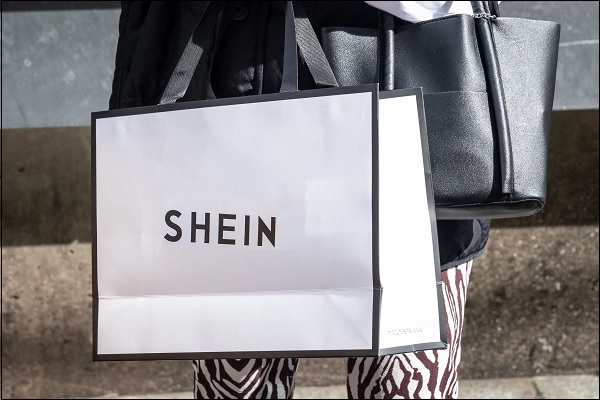 Работает ли сейчас Шейн в России? Работает ли сейчас Шейн в России?