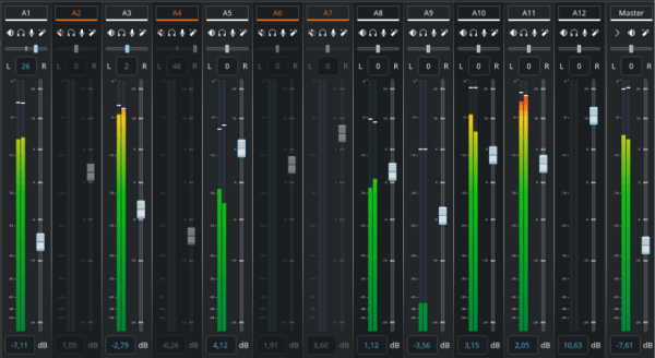 Kdenlive 25.08. Улучшен интерфейс Kdenlive 25.08. Улучшен интерфейс